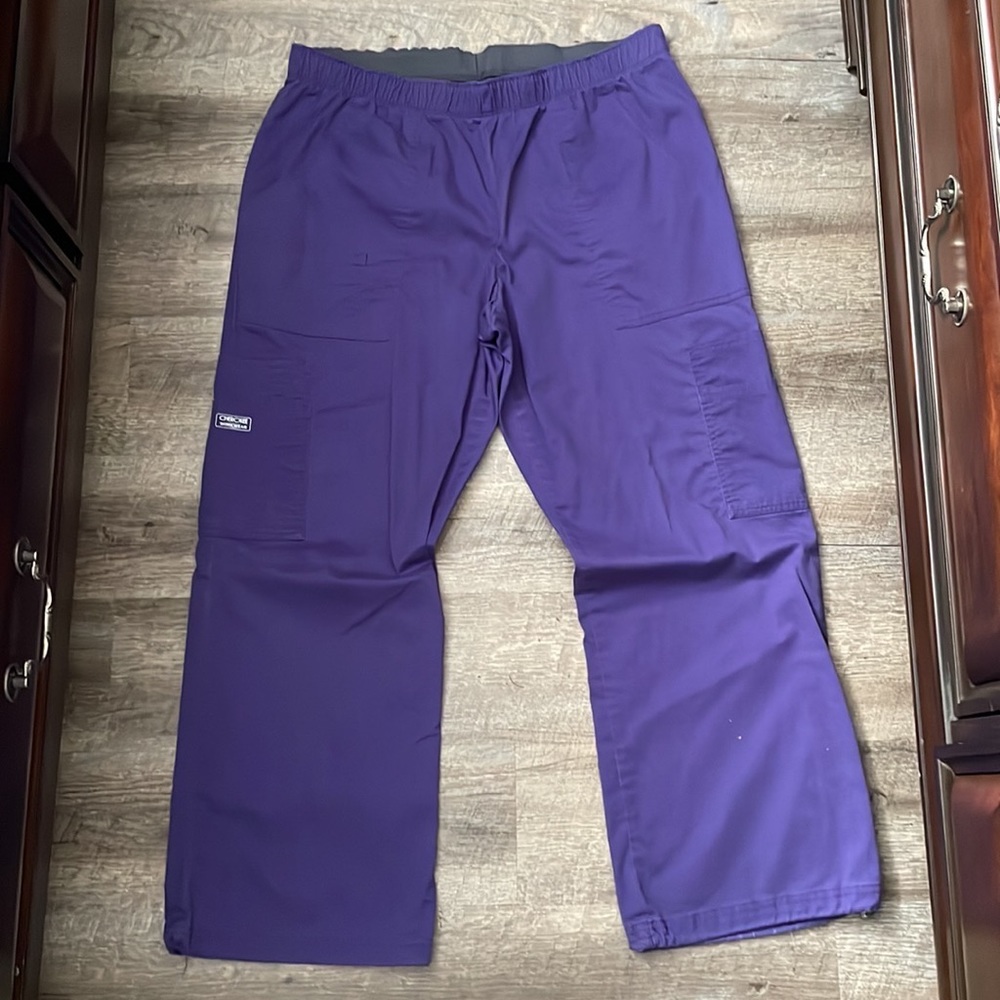 Scrubs Grape Color Cherokee Set - image 2